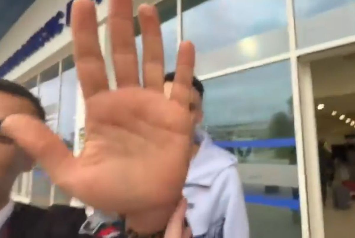 Scandal la plecarea lui Șut din Antalya! Ce a apucat să spună fotbalistul, în timp ce un reporter român era bruscat de polițiști