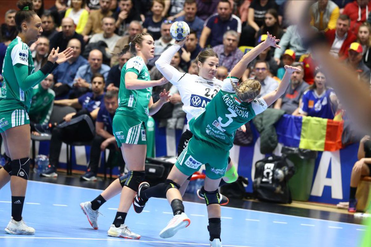 SCM RM. VÂLCEA - GYOR 20-29 // Kristina Liscevici: „E greu să joci cu Gyor aproape o repriză în inferioritate!”