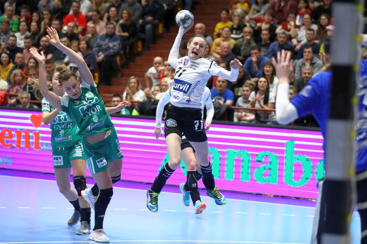 SCM RM. VÂLCEA - GYOR 20-29 // Kristina Liscevici: „E greu să joci cu Gyor aproape o repriză în inferioritate!”