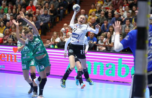 SCM RM. VÂLCEA - GYOR 20-29 // Kristina Liscevici: „E greu să joci cu Gyor aproape o repriză în inferioritate!”