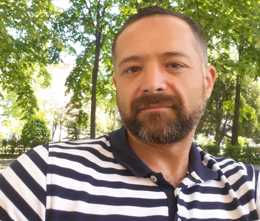 Medicul Alexandru Butoi Ce se întâmplă când folosești steroizi? Medicul Alexandru Butoi explică: „E sinucidere curată! Bărbaţii se aleg cu ateroscleroză, iar femeile cu păr pe piept”