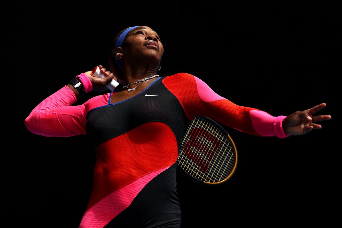 VIDEO + FOTO Serena Williams, apariție extravagantă la Australian Open! A purtat o ținută neașteptată la Melbourne