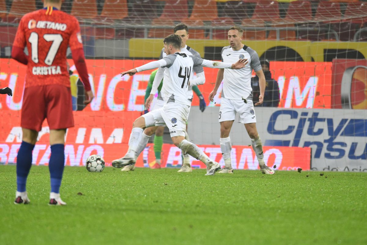 Gigi Becali, după eșecul cu Clinceni: „Am mâncat bătaie de la Rusescu și Popa...” » Ce spune despre ultima mutare a lui CFR Cluj: „M-am convins, gata!”