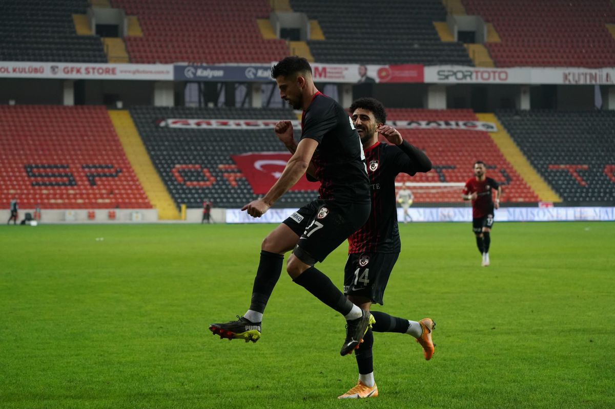 VIDEO. Alex Maxim, formă excelentă în Turcia! Vezi AICI pasa de gol reușită pentru Gaziantep