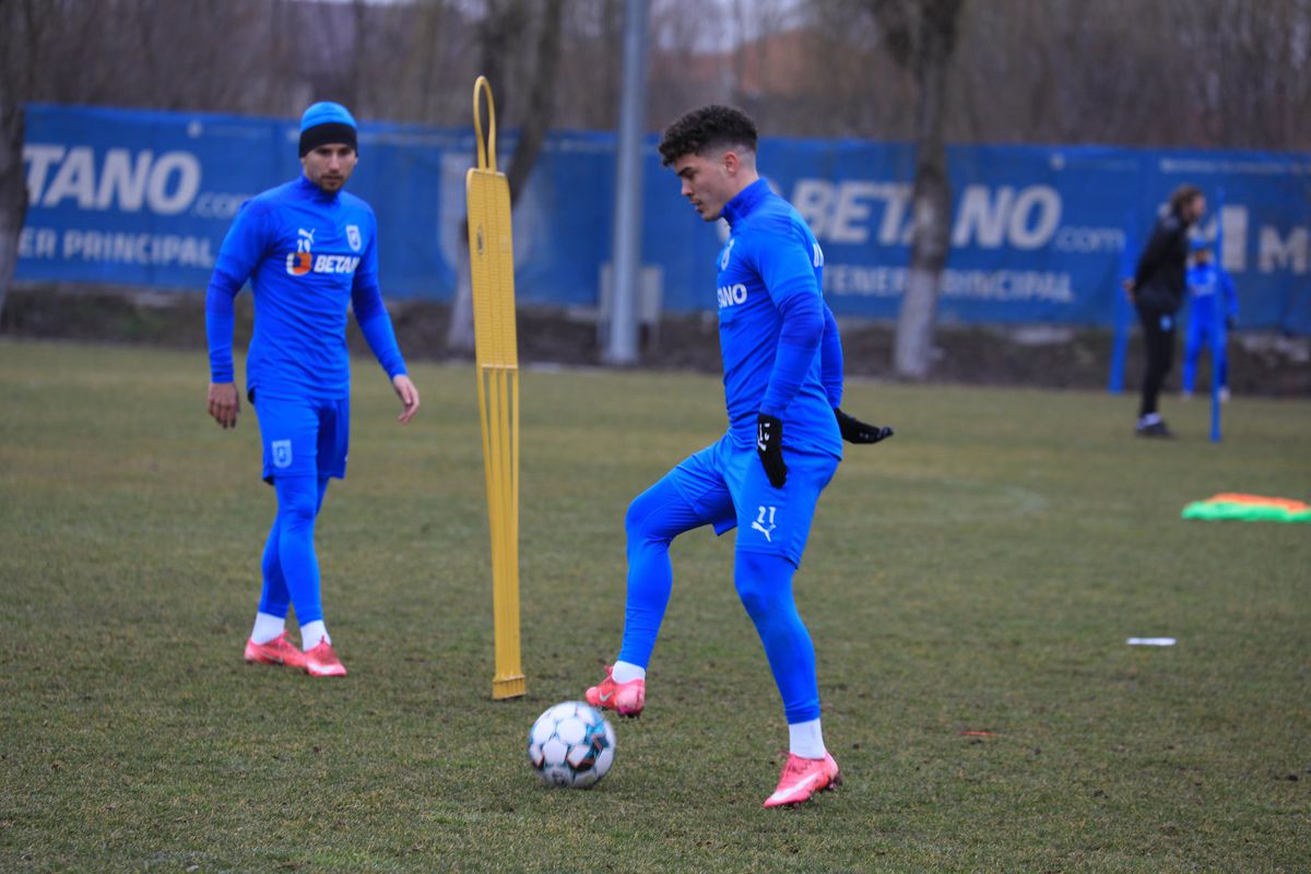 OFICIAL. Craiova a făcut primul transfer după venirea noului antrenor: „Contract până în 2024”