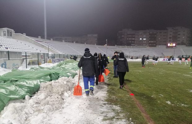 VIDEO+FOTO Ice Age la Botoșani! Ce s-a întâmplat în cabina comentatorilor înainte de meci