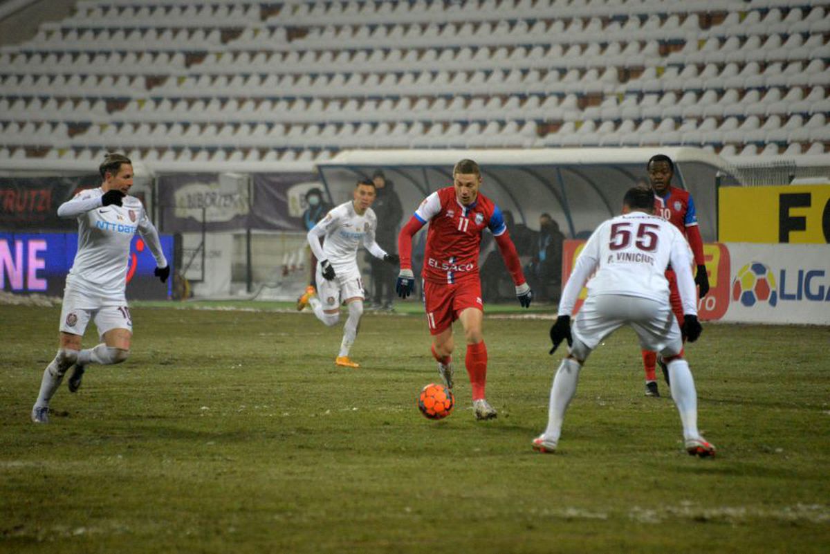 FC Botoșani - CFR Cluj 2-1. FOTO+VIDEO Campioana ratează șansa de a trece peste FCSB » Prima înfrângere pentru Iordănescu! Clasamentul actualizat