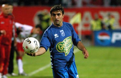 Noi detalii din comedia „Stelian Ogică, în probe la FC Național” » Cum l-a făcut Luțu să plece acasă: „«L-a omorât», l-a tăvălit!”