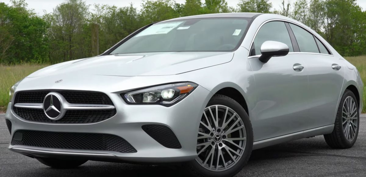 Tavi Popescu a primit cadoul de la Gigi Becali: un Mercedes CLA 220 2020