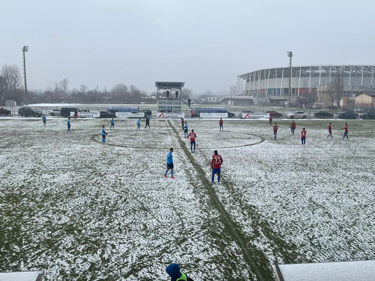 Scandal la amicalul Stelei » Replici halucinante primite de Narcis Răducan din partea mamei unui copil care înjura Dinamo