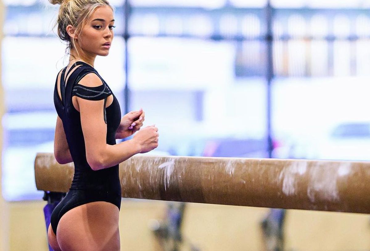 Gimnasta care a devenit milionară la 20 de ani, mesaj surprinzător: „Eu obsedată de tine? Da, sunt obsedată de tine!”