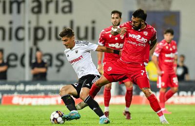 Le-a luat banii și a plecat! Cu cine negociază fotbalistul pus pe liber de U Cluj după 72 de minute jucate