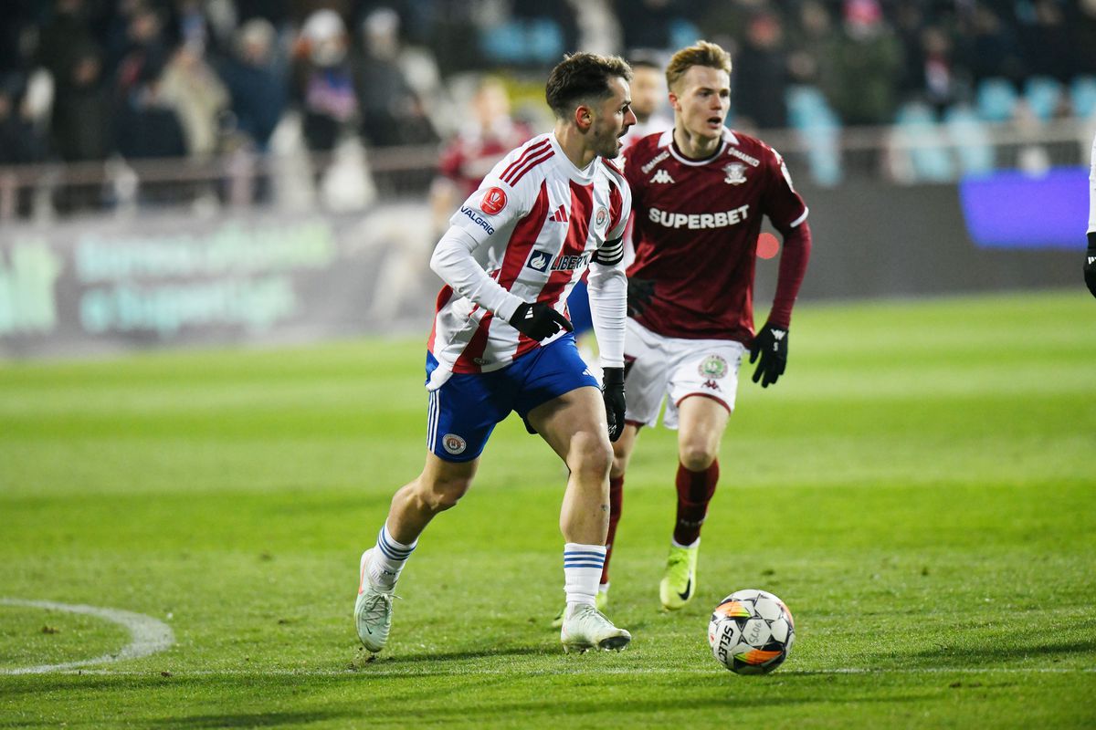 Intrat în dizgrația lui Marius Șumudică, un jucător este OUT de la Rapid! A fost scos de pe lista pentru Superliga