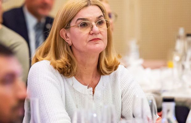 Elisabeta Lipă vrea să schimbe Legea 4! + Superstiția de la Atena și cine a dezamăgit-o: „A încasat 700.000 de euro. Trebuia să aibă bunul simț să mă sune”