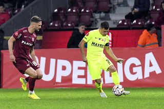 Căpitanul echipei din Superliga a rupt tăcerea, după ce a fost exclus din lot: „Am cerut conducerii să plec”