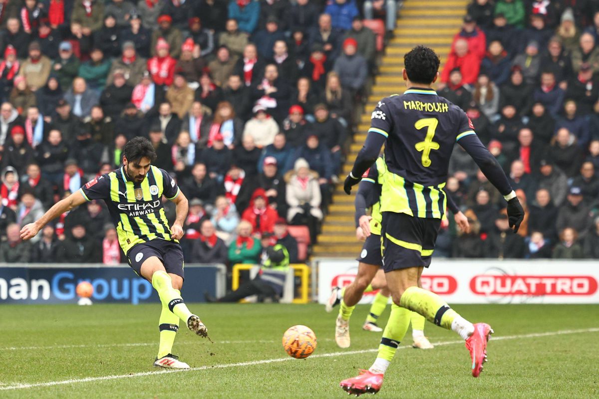Imagini de la Leyton Orient - Manchester City, Cupa Angliei