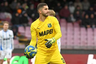 Horațiu Moldovan a fost inclus într-un Top 25 mondial » Devansează nume celebre precum Alisson și De Gea!