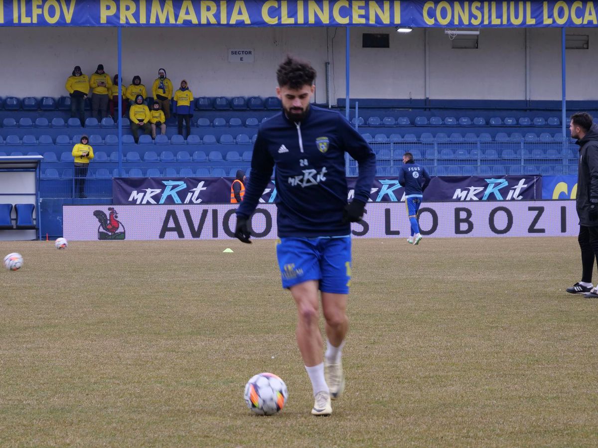 Gazonul de la Clinceni, înainte de Unirea Slobozia - Universitatea Craiova