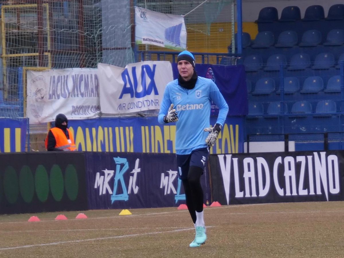 Gazonul de la Clinceni, înainte de Unirea Slobozia - Universitatea Craiova