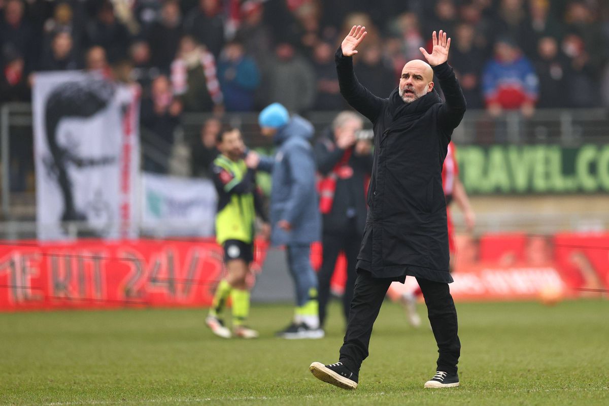 Imagini de la Leyton Orient - Manchester City, Cupa Angliei