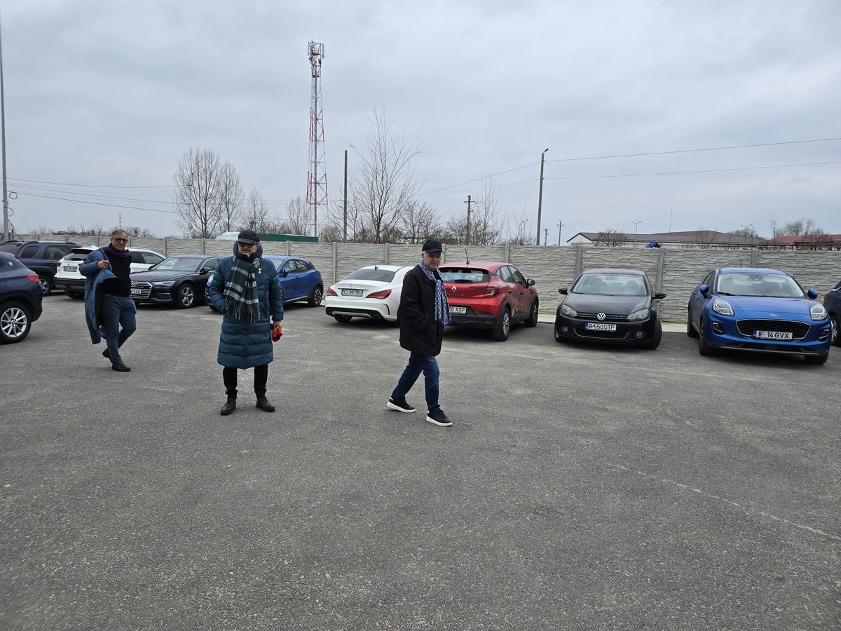 4 scene deplorabile înainte de Slobozia - Craiova » Anghel Iordănescu, băgat la „congelator”