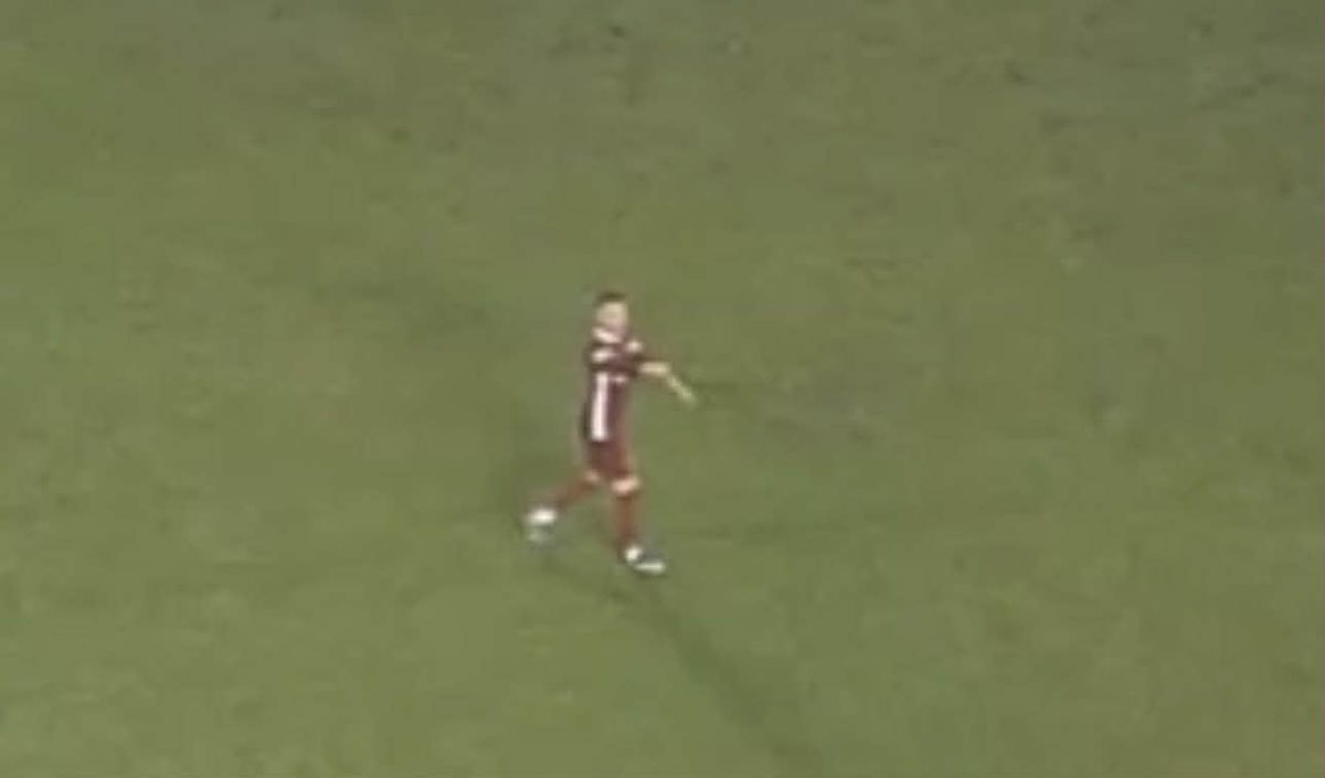 Până să-și afle pedeapsa la Comisie, Bergodi a fost amendat: „Nepermis!”