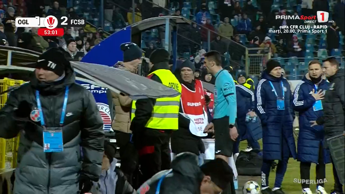 N-a scăpat! Gestul pentru care a văzut direct cartonașul roșu în Oțelul - FCSB