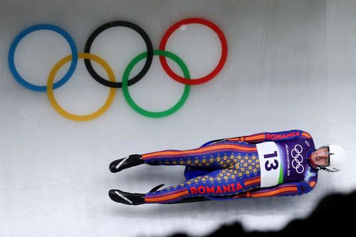Valentin Crețu în concursul olimpic de sanie de la Milano Cortina 2026 Foto: Guliver/GettyImages