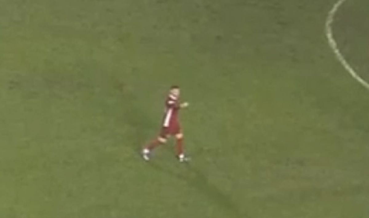 Până să-și afle pedeapsa la Comisie, Bergodi a fost amendat: „Nepermis!”