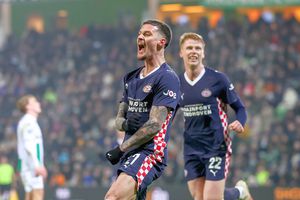 Dennis Man, gol de TREI puncte în Olanda!