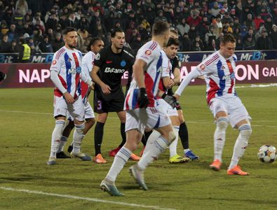 Oțelul - FCSB, ultima șansă pentru play-off » Primele ocazii vin rapid la ...