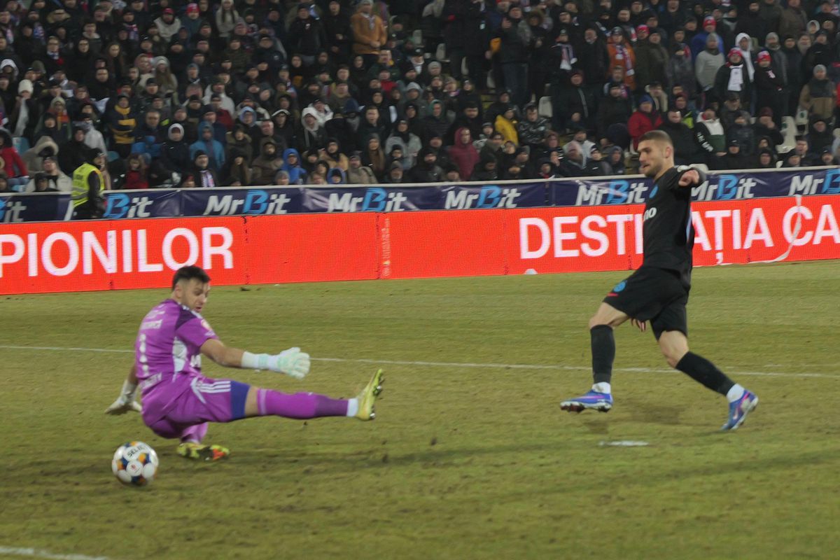 Laszlo Balint, după ce a încasat 4 goluri de la FCSB: „Este dureros”