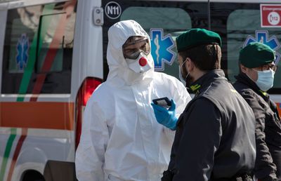 SERIE A, în pericol! „Opriţi campionatul!” Preşedintele Asociaţiei Jucătorilor se revoltă după ce 16 milioane de italieni au fost izolaţi