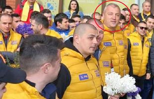 FOTO Liderul PCH Elias Bucurică și-a schimbat culoarea politică » Surprins în campanie pentru PNL