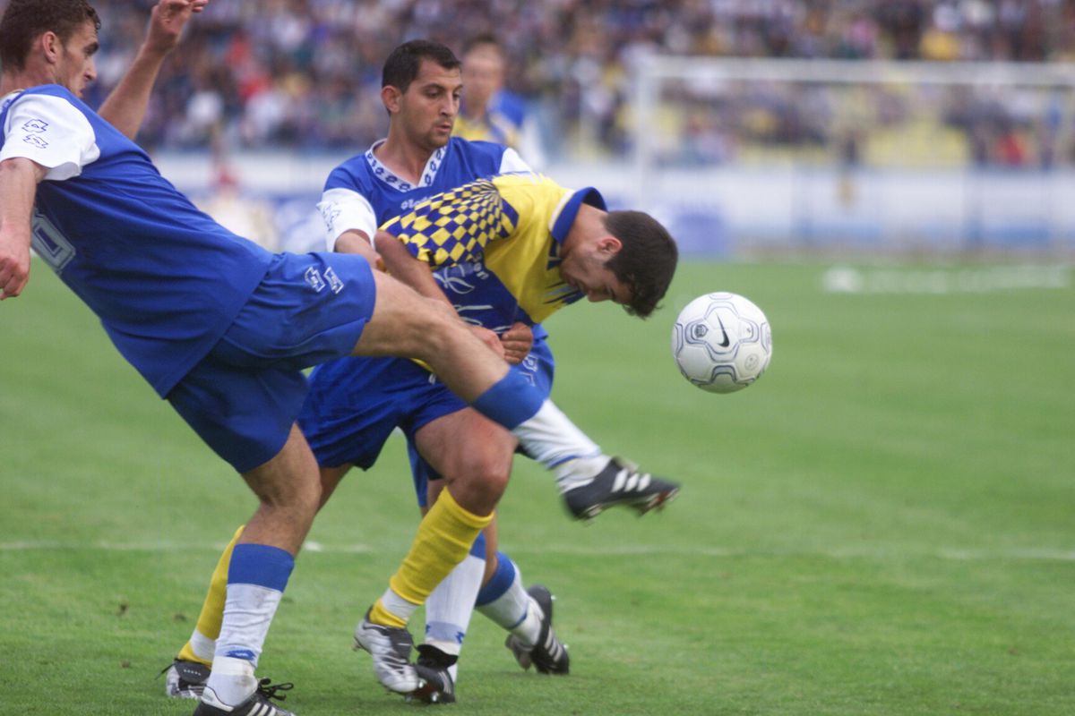 FCM Bacău - Farul, baraj pentru promovare în Divizia A