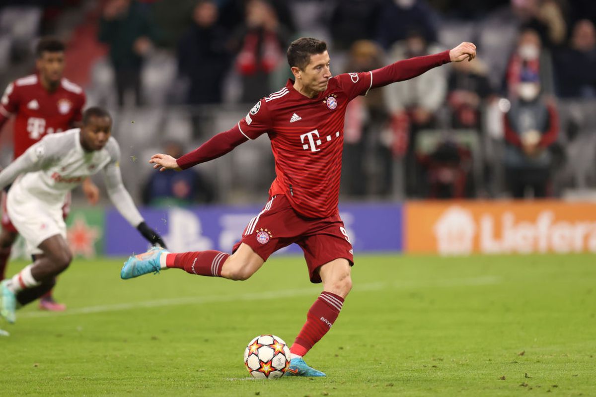 Bayern a demolat-o pe Salzburg, într-un alt meci istoric al lui Lewandowski, și s-a calificat în „sferturile” Ligii Campionilor