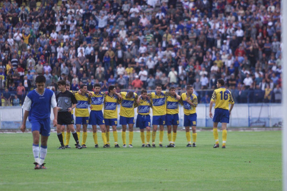 FCM Bacău - Farul, baraj pentru promovare în Divizia A