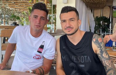 Steliano Filip a intrat în direct la TV ca să se certe cu Rednic: „De asta am pierdut, că am mâncat noi burgeri?!”