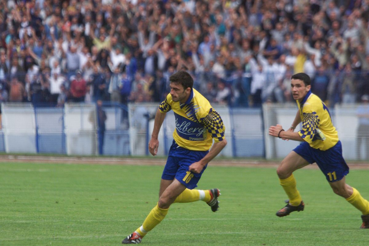 FCM Bacău - Farul, baraj pentru promovare în Divizia A