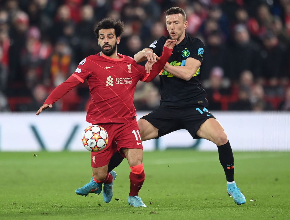 Învinsă pe Anfield, Liverpool merge în sferturile Ligii! Alexis Sanchez a îngropat-o pe Inter