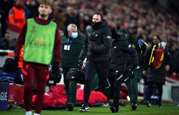 Liverpool - Inter, oprit din cauza unei urgențe medicale » Doctorii au alergat spre tribune