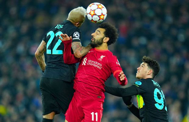 Învinsă pe Anfield, Liverpool merge în sferturile Ligii! Alexis Sanchez a îngropat-o pe Inter