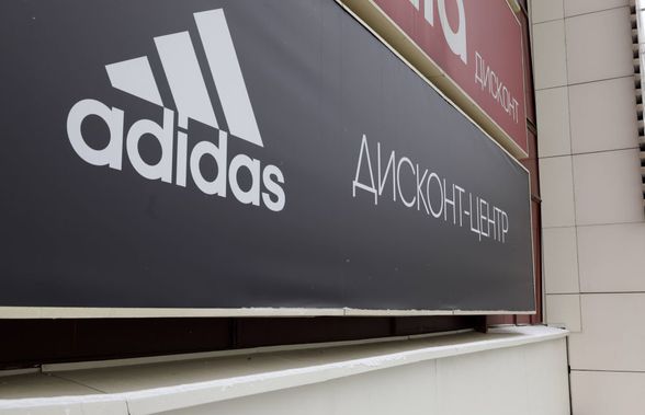 Adidas își suspendă activitățile în Rusia, la fel cum au procedat și rivalele Puma și Nike