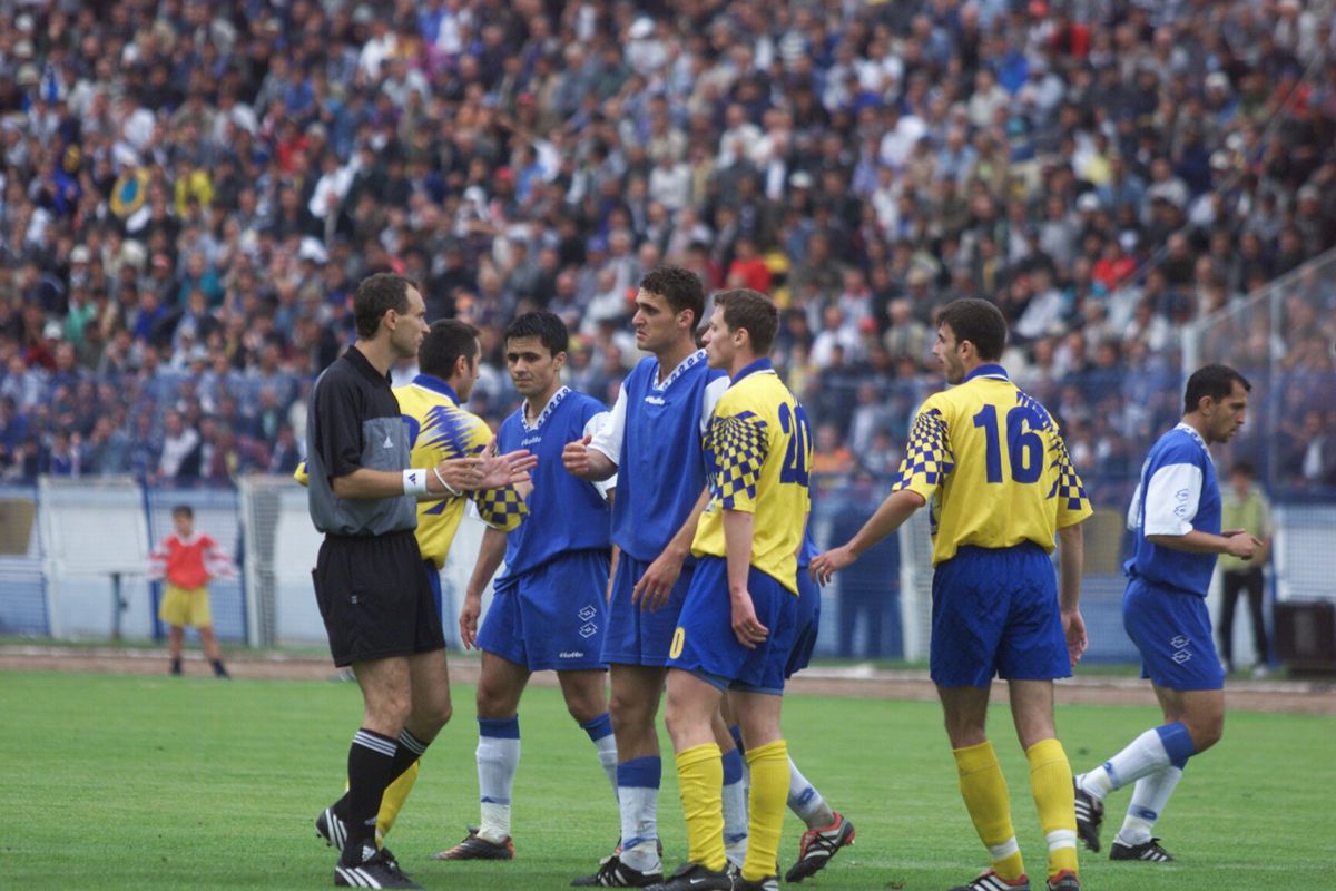 FCM Bacău - Farul, baraj pentru promovare în Divizia A