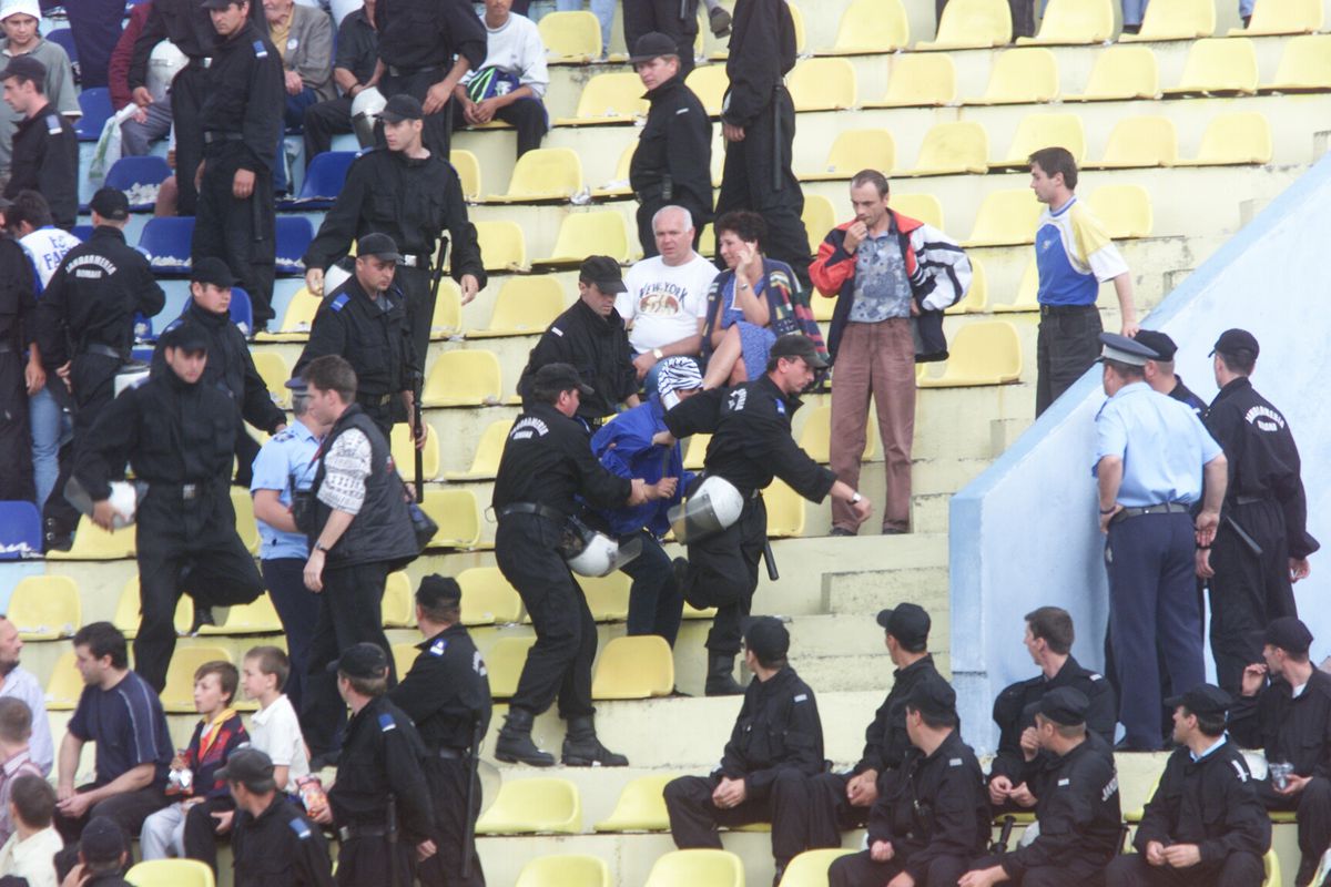 FCM Bacău - Farul, baraj pentru promovare în Divizia A