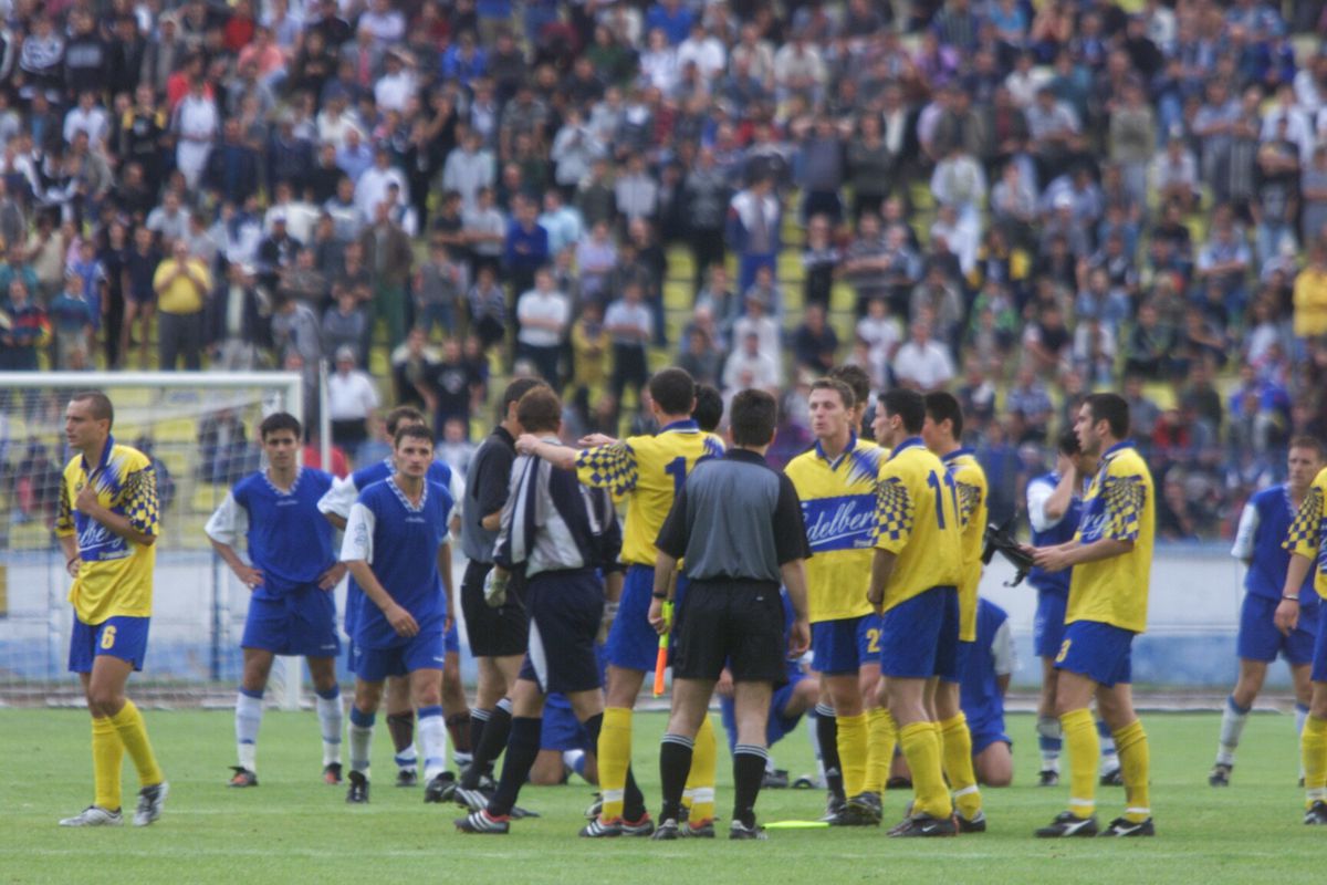 FCM Bacău - Farul, baraj pentru promovare în Divizia A