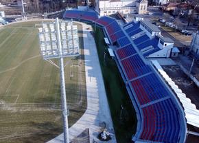 N-au „casă” nici în play-out » Stadiul celor mai anevoioase lucrări din Liga 1