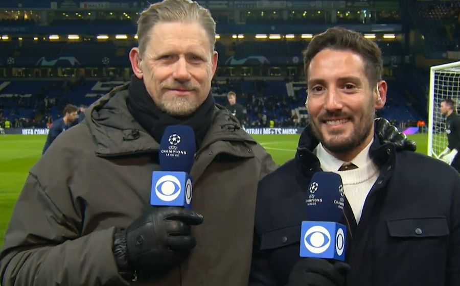 Peter Schmeichel Jamie Carragher nu s-a putut abține! A râs de Manchester United și de Peter Schmeichel în direct și a devenit viral