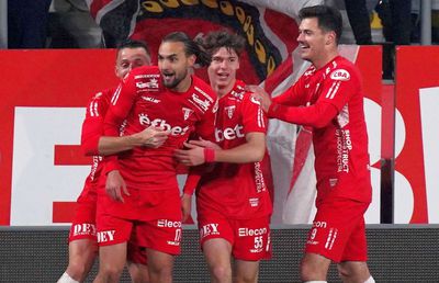 Cunoaște-l pe adolescentul care a bătut-o pe FCSB » Elev eminent la un liceu de top din oraș: „E mândria școlii” + Cum i-a lăsat mască pe cei de la FRF