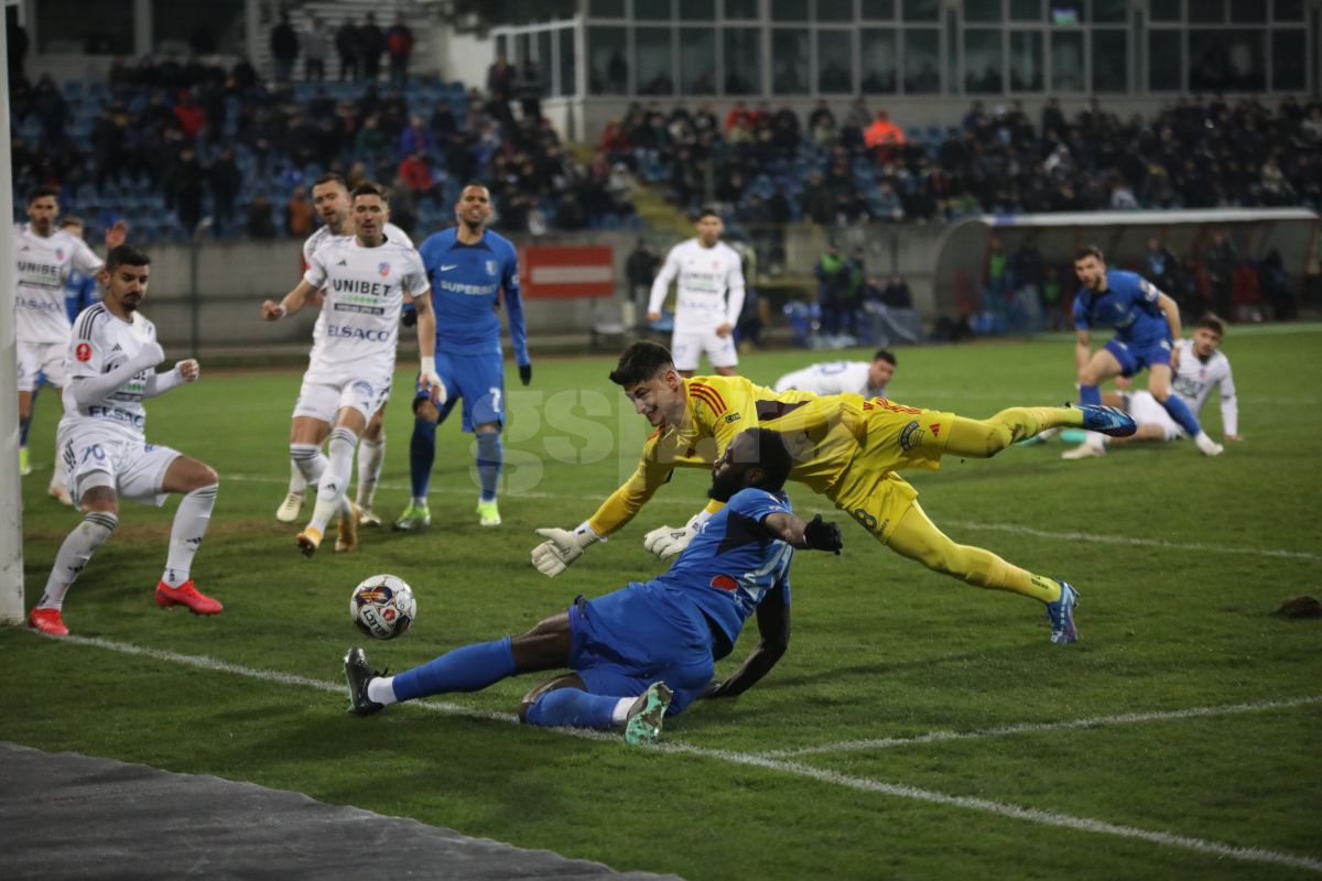 FC Botoșani - Farul » Trupa lui Hagi merge în play-off